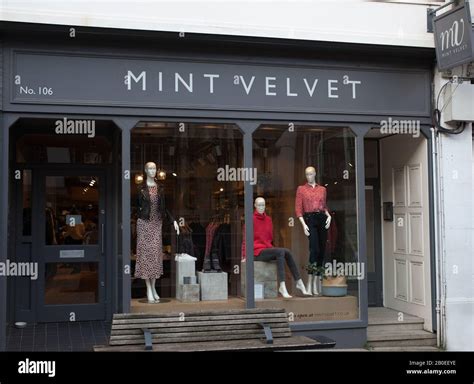 who stocks mint velvet